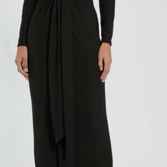 Mac Duggal Black Jersey V Neck Faux Knot Gown With Beaded Shoulders. - Picture 4 of 5